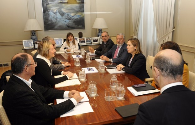 Salvador lamenta que Pastor no concrete la fecha de finalización del tercer carril