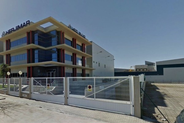 Metalmecánicas Herjimar invierte 652.000 euros en la construcción de la nueva nave en Los Camachos