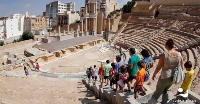 La Región de Murcia, en la encrucijada
