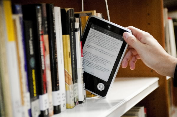 Los editores en valenciano, 