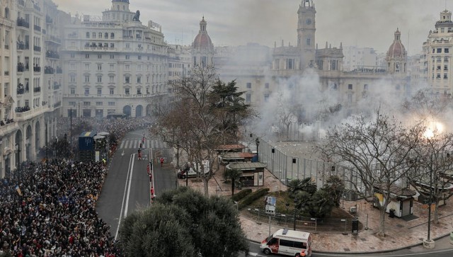 Podem exige transparencia al Ayuntamiento por el balcón de Ikea para ver las mascletàs