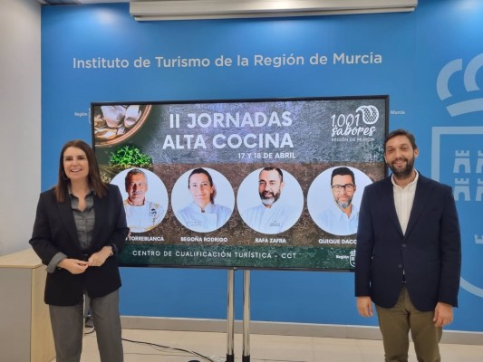 El chef Quique Dacosta participa en las Jornadas de Alta Cocina que abordan las últimas tendencias en restauración