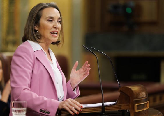 Gamarra critica el uso de la moción para convertir a Díaz en la marca blanca de Sánchez