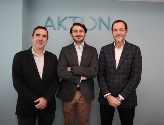 El despacho valenciano Aktion continúa su expansión y nombra socio a Cristian Cañadas  