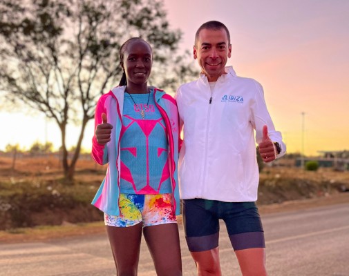 La élite del Santa Eulària Ibiza Marathon se prepara para desembarcar en la isla mágica