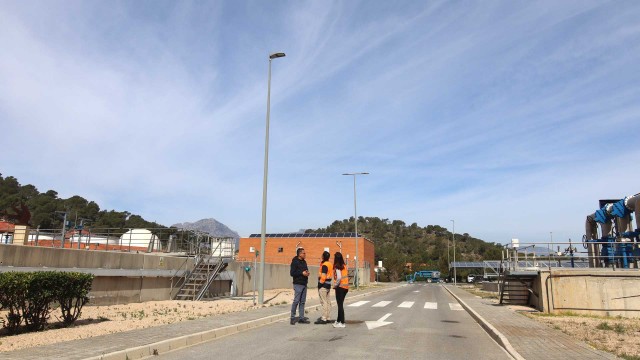 La depuradora de Benidorm renueva sus luminarias por el ahorro y la eficiencia energética