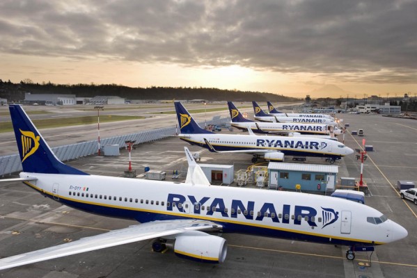 Ryanair suma Copenhague y Glasgow a las rutas a Valencia y mantendrá en verano las de invierno