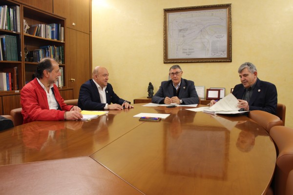 La CHS se reúne con el alcalde de Cieza para informarle sobre las actuaciones en el municipio