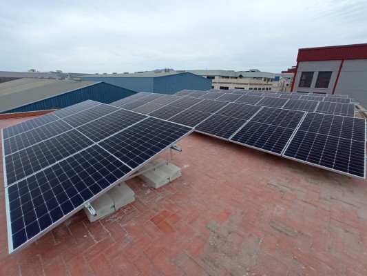 Elche estrena un mapa solar para estimular la instalación de fotovoltaicas en los edificios 