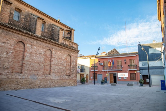 ¿Cómo se gestionan los pueblos más pequeños de España? Así es la vida política en Emperador y Llocnou de la Corona