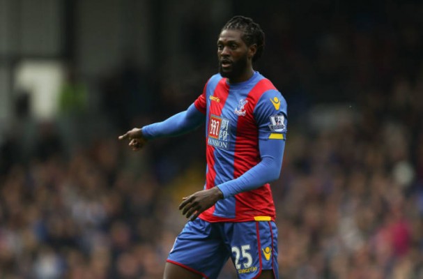 Adebayor anuncia su retirada
