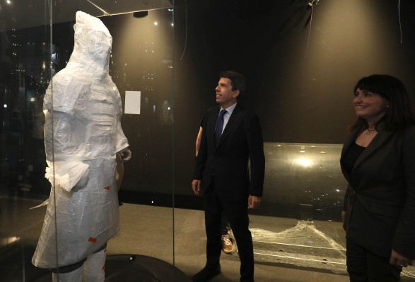 Demasiado ruido para el candidato: los tránsfugas apagan el foco para que no desgaste a Mazón