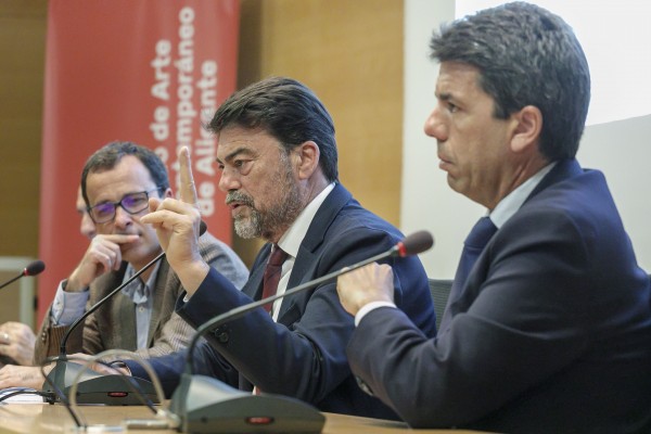 La Diputación y Alicante aspiran a un centro de congresos activo todo el año el próximo mandato