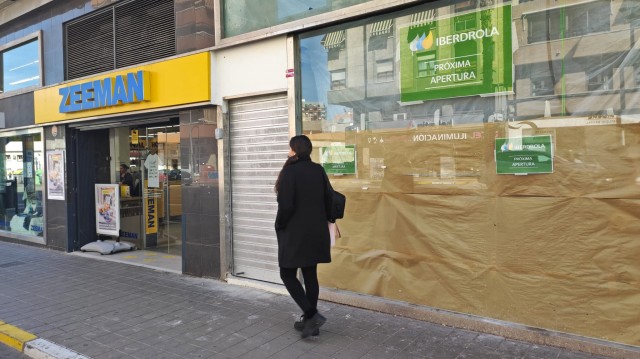 Iberdrola ocupa el segundo local del antiguo Holiday Gym en Alicante junto a Zeeman