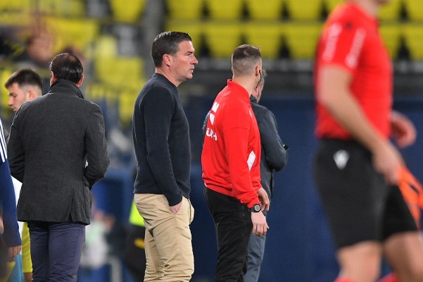 El Efesé más goleado podría tener hasta nueve bajas para recibir el viernes al Lugo 
