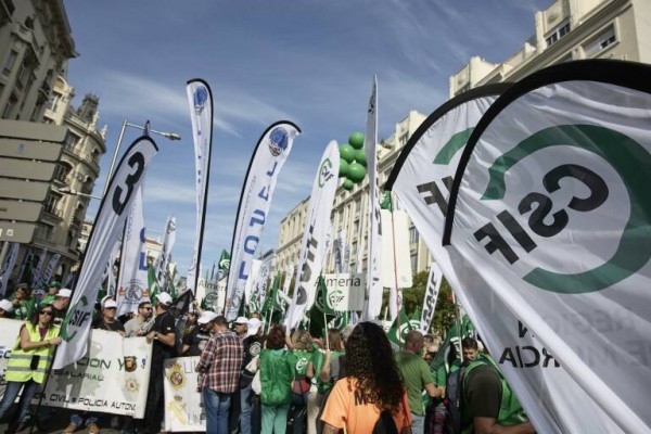 El CSIF reclama las semanas de 35 horas para los funcionarios de la Región y exige conocer su coste real