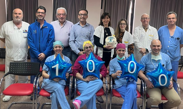 La cirugía robótica celebra su intervención número mil en la Región
