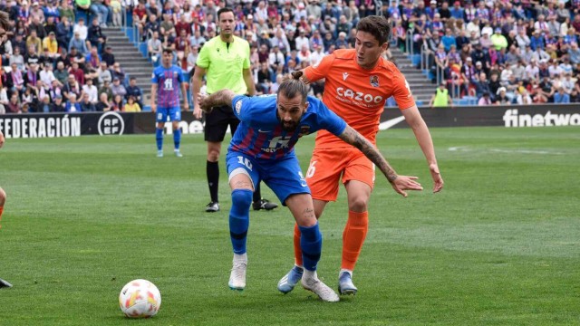 El Eldense mantiene su ventaja y Alcoyano e Intercity dan un paso de gigante hacia la salvación