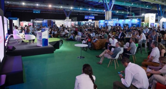 La Comunitat reúne a 5.000 ejecutivos y 340 expertos en movilidad sostenible
