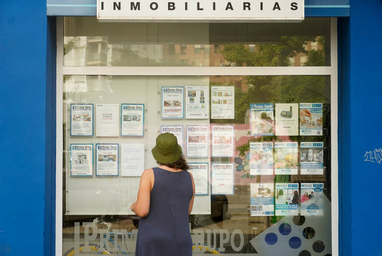 El tope del 2% al alquiler cumple un año con precios récord y menos oferta