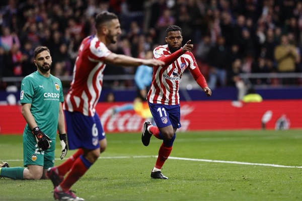 El Valencia es arrollado por el Atlético