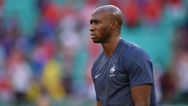 Deschamps llama a Mangala para sustituir a Umtiti