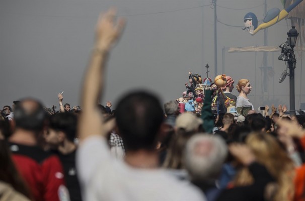 El día grande de las fiestas arrancará con una ofrenda floral a San José y culminará con la 'cremà'