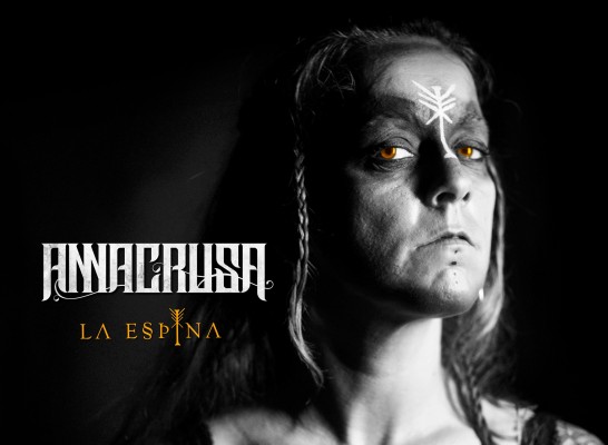 Annacrusa se quita las espinas para continuar su camino en la música 