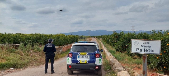 Vila-real desplega un operatiu policial amb drons de vigilància contra els robatoris al camp
