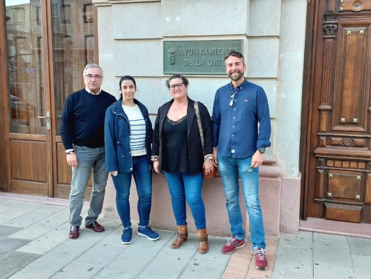 Marisol García, candidata de MC La Unión a la Alcaldía, integra en su equipo a representantes de Roche y Portmán