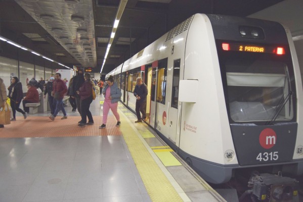 La Generalitat facilita la conexión en metro de diez localidades con el centro de València 