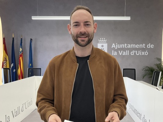 La Vall d'Uixó impulsa la modernización del comercio local en una jornada para empresas