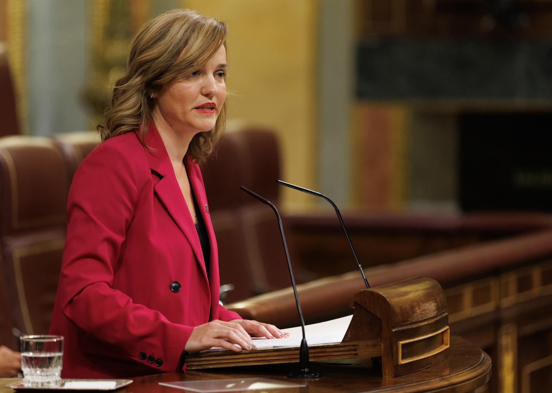 Educación reparte cerca de 980 millones de euros a las comunidades autónomas para formación de trabajadores en 2023