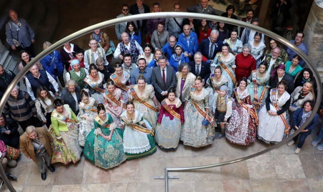 Puig ensalza 