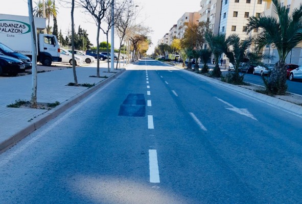 Elche sigue acelerando la creación de aparcamientos: 300 nuevas más en El Pla y Altabix