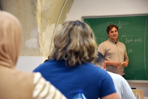 La Universidad de Lille nombra como profesor honorario a José María Molina, docente de la UPCT