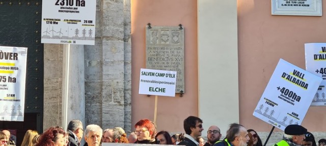 Vecinos del camp d'Elx aseguran que algunas solares presentadas tienen documentos y contratos dudosos
