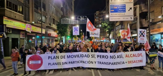 La lucha contra el plan de movilidad de Murcia se reactiva con otra gran protesta