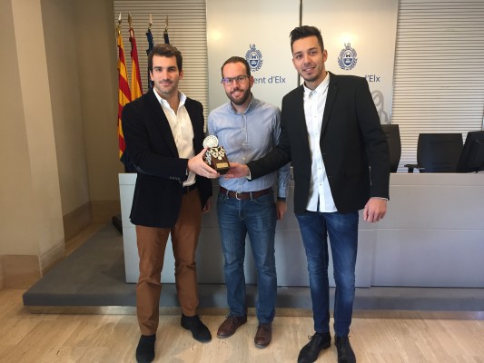 Elche recibe del Consell dos millones de euros para contratar a 166 desempleados antes de final de año