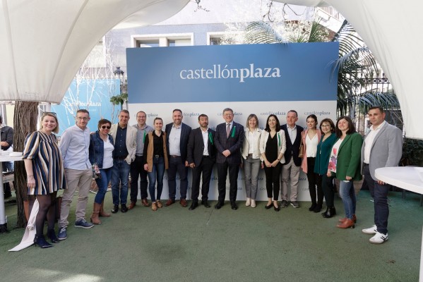 Ximo Puig visita una Magdalena participativa y de 