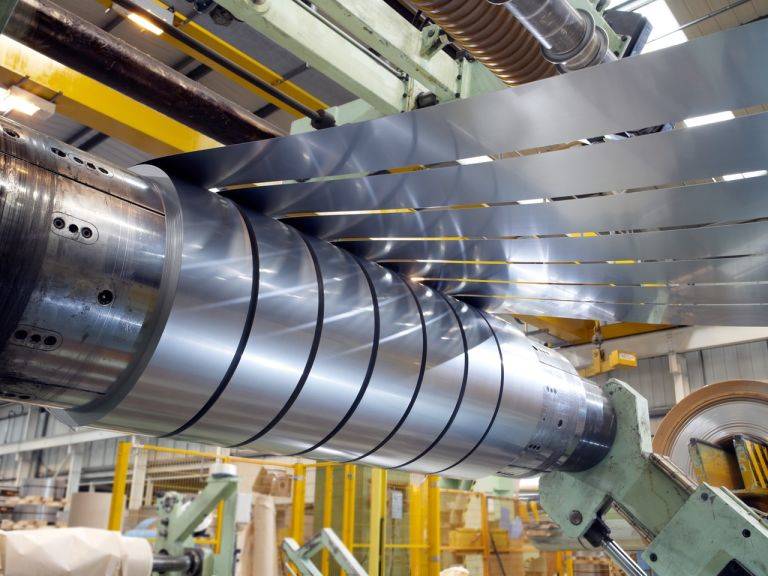 Acerinox cotiza al alza por el 'efecto Trump'