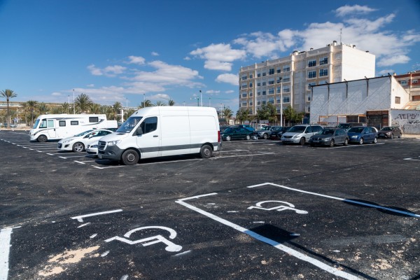 Elche envía a la Diputación su propuesta de Palacio de Congresos: de 1.500 butacas y cinco salas 