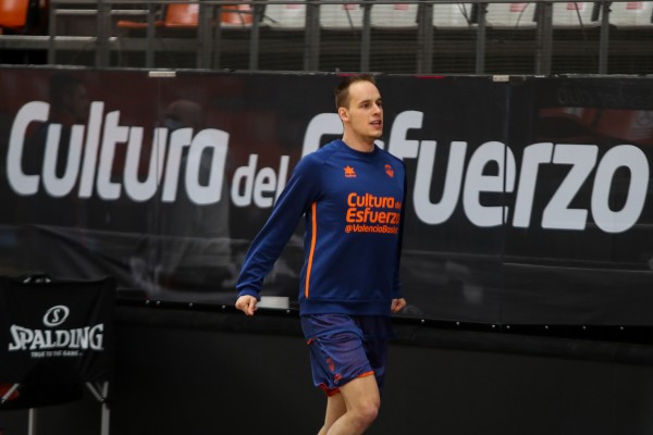 Mumbrú también prescinde de Prepelic en la vuelta a los entrenamientos
