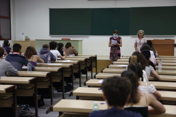 La prueba piloto de la EBAU no se celebrará en la Región ni en las demás comunidades del PP 