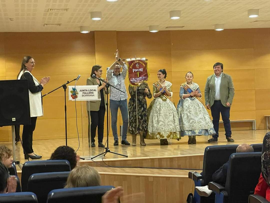 Burriana entrega en el auditorio Juan Varea los premios del XV Concurso de teatro en valenciano