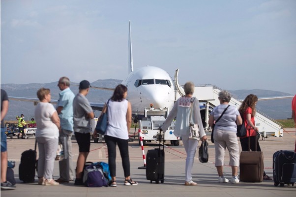 Air Nostrum retomará la conexión Castellón- Sevilla con dos vuelos semanales en verano
