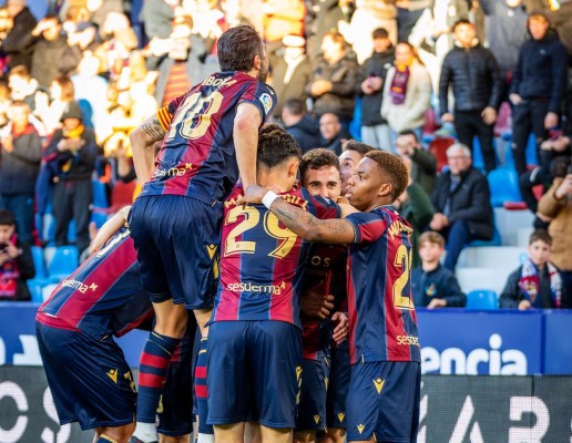 Por Pedro y por la reacción