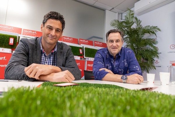 Realturf, la líder en césped artificial, roza los 50 millones de negocio y busca ampliar instalaciones