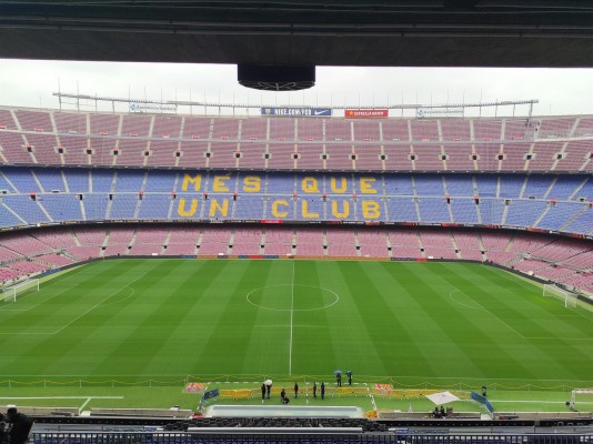 La Fiscalía denuncia al Barça, Rosell y Bartomeu por pagos a Negreira
