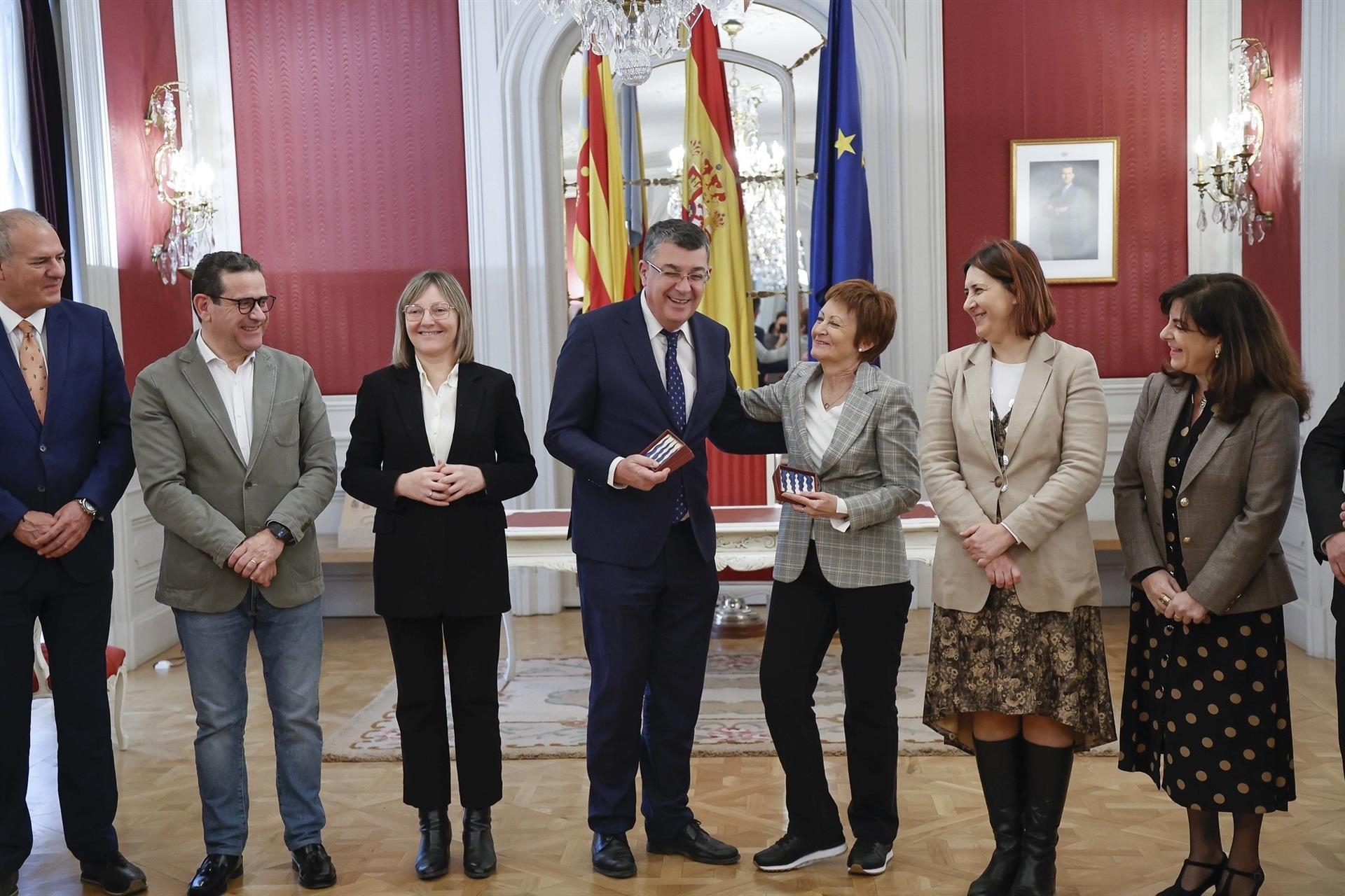 Les Corts rescatan las actas de la época foral y recuerdan los 